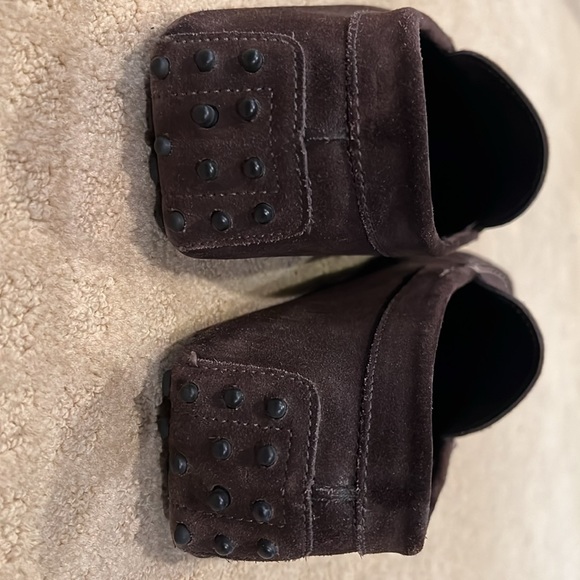 Tod’s men’s loafer. Brown size 11.5. Gently used - Picture 3 of 5
